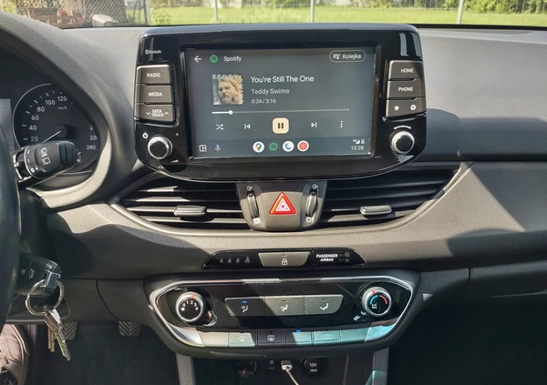 Hyundai I30 cena 56000 przebieg: 105000, rok produkcji 2019 z Warszawa małe 172